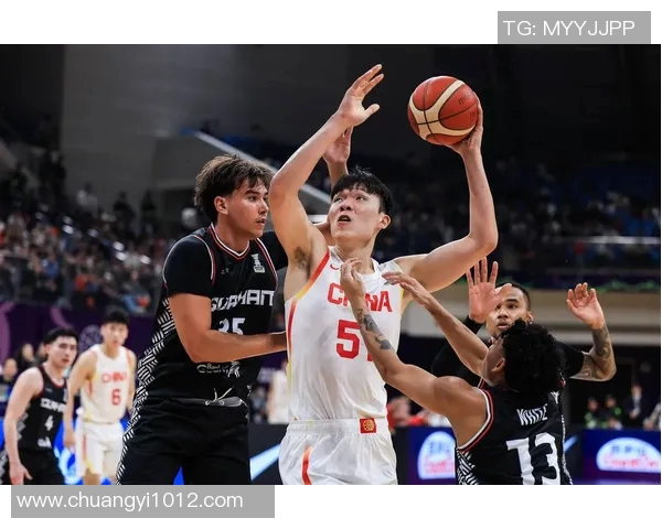 上海篮球队在世界杯预选赛中的团队协作表现分析与点评