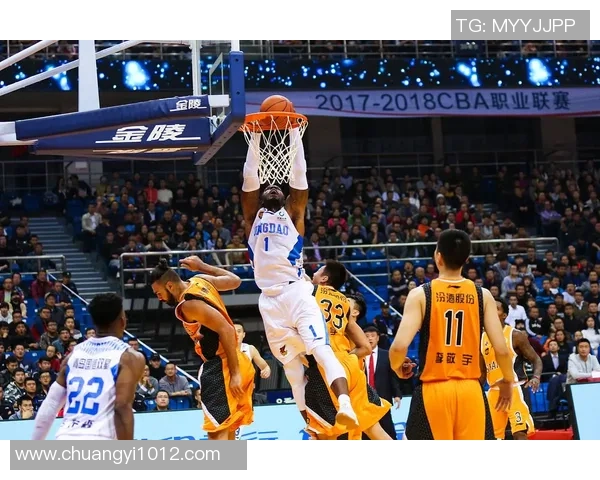 成都篮球队防守策略分析与比赛表现的得失评估